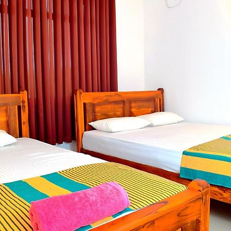 Saffron Guest Inn Polonnaruwa Bagian luar foto