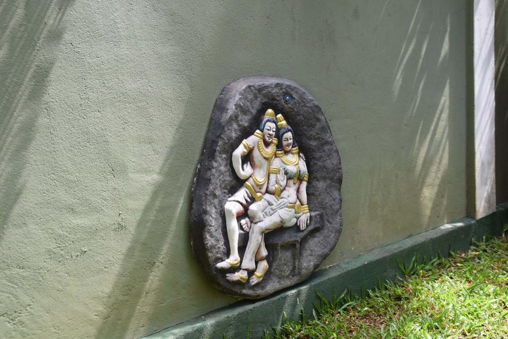 Saffron Guest Inn Polonnaruwa Bagian luar foto