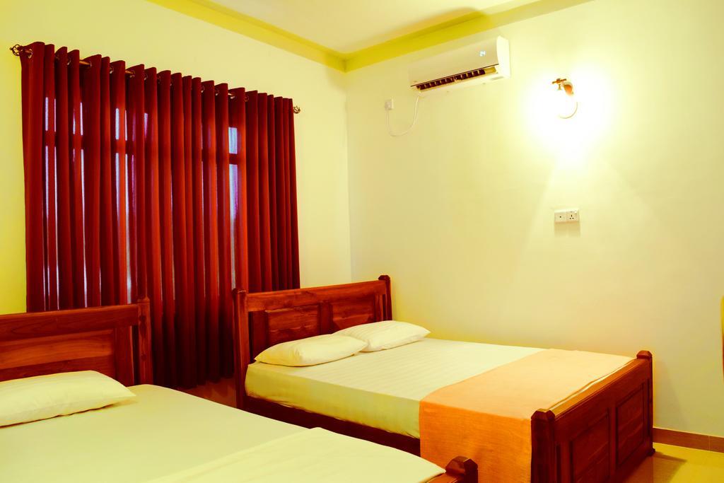 Saffron Guest Inn Polonnaruwa Bagian luar foto