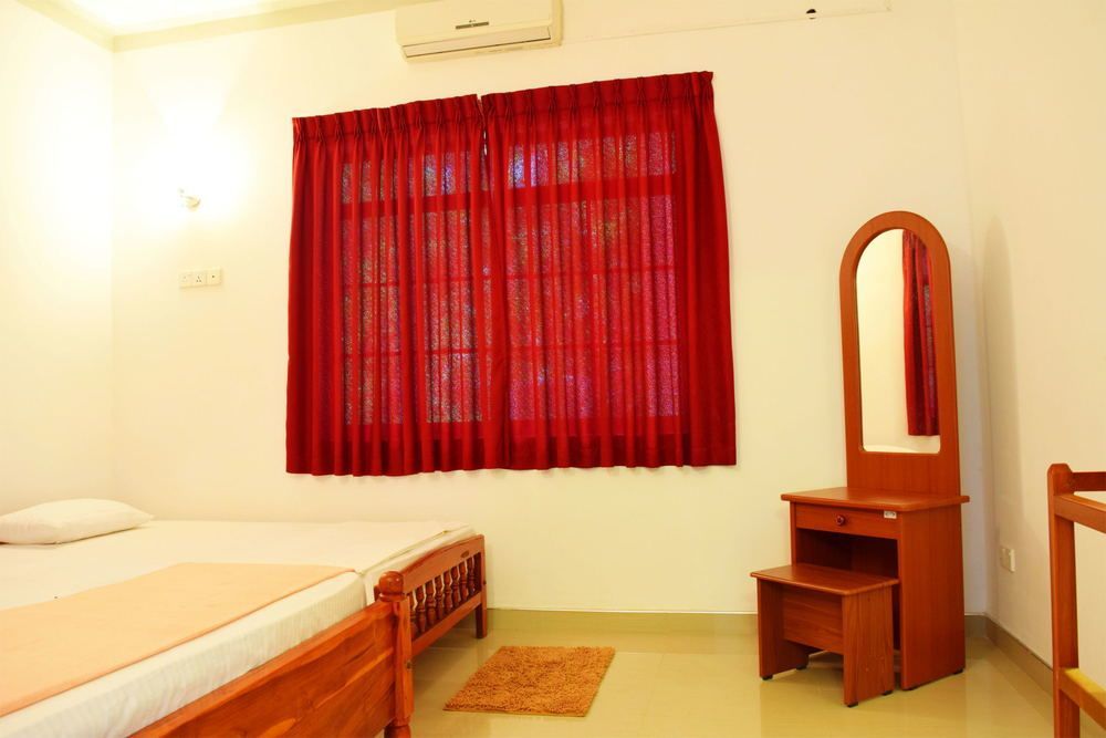 Saffron Guest Inn Polonnaruwa Bagian luar foto