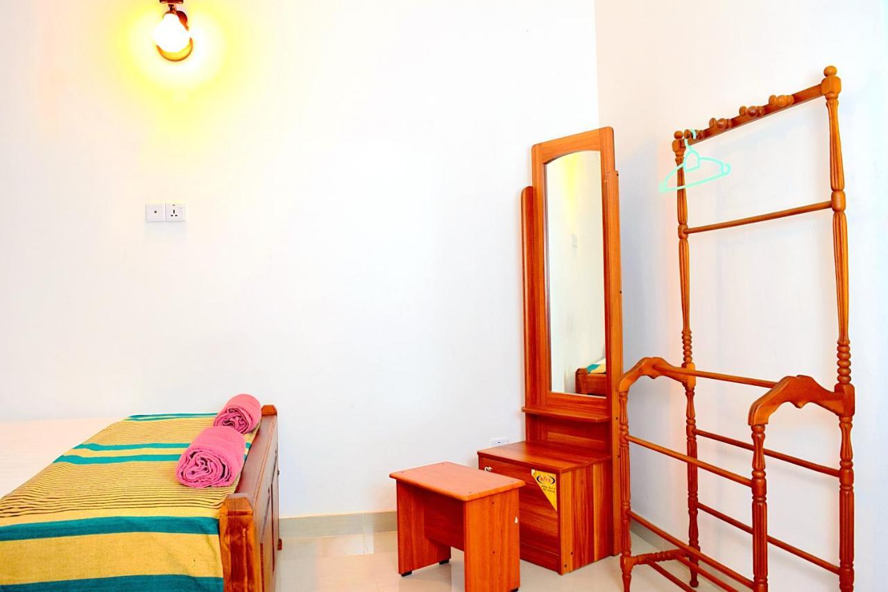 Saffron Guest Inn Polonnaruwa Bagian luar foto